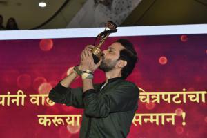 Radio City Celebrated Marathi Cinema's Glitz and Glamour