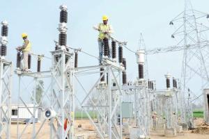 Govt mulling free power to those who consume upto 100 units