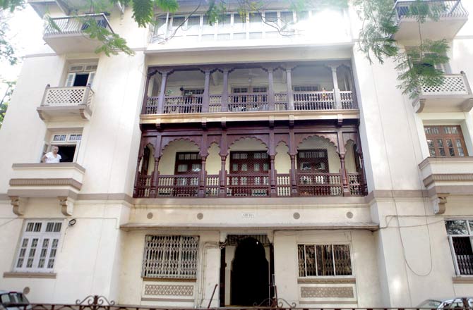 Ahura Building on Mancherji Joshi Road, Dadar Parsi Colony, was built in the 1920s. The second floor home of Mahrokh Joshi has two tile patterns. While the hall sports cement tiles of the Minton pattern, the balcony and an inner bedroom have cement tiles of local make, says conservation architect Vikas Dilawari. Pics/Ashish Raje
