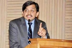 Law minister justifies transfer of Justice Muralidhar