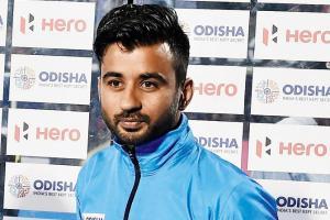 Manpreet is first Indian to win FIH Player of the Year award