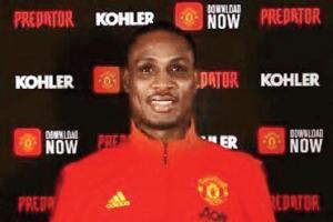 Manchester United keep Ighalo away from training due to virus fear
