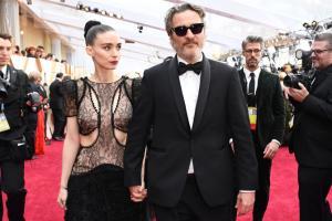 Joaquin Phoenix and Rooney Mara- The new Royal Couple of Hollywood?