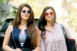 B-town buzz: Sangeeta Bijlani and Daisy Shah are BFFs