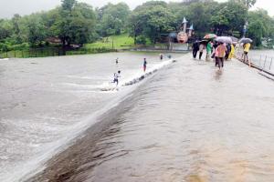 BMC plans to use overflowing Vihar Lake water for city supply