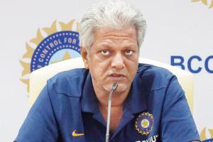 Coach WV Raman wants girls to emulate Kapil Dev and Co