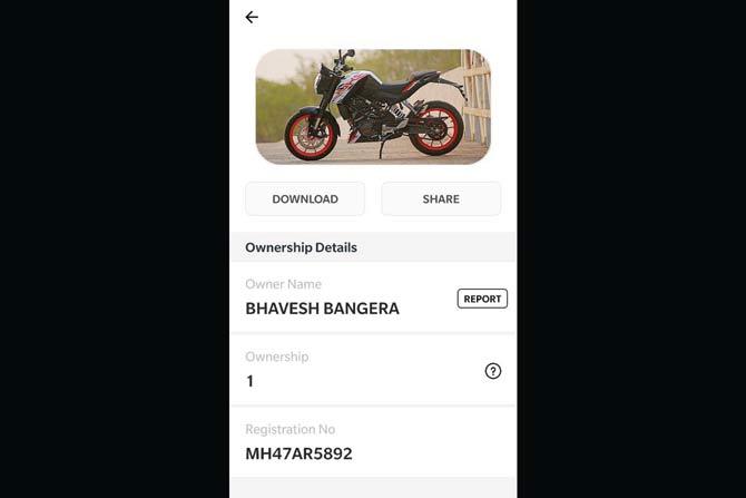 The person who recorded the video has also taken a screenshot of one of the bikers, in which the vehicle’s registration number is visible