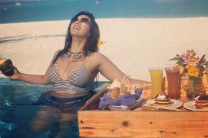 Dalljiet Kaur's vacation pictures from Maldives are too hot to handle