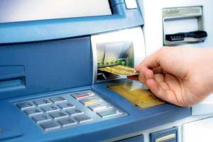 Charkop woman loses debit card, then Rs 25,000 despite blocking it