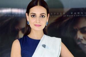 Buy linen saris this summer and step out in style like Dia Mirza