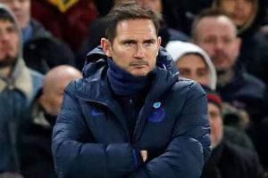 Lampard asks for Chelsea fight after smash and grab United defeat