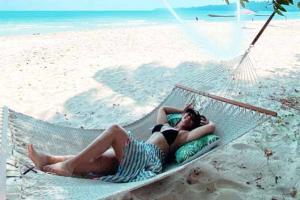 Ileana D'Cruz is holidaying in the Andaman Islands, saw her stories?
