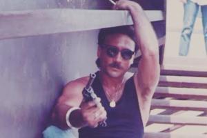 Tiger and Krishna Shroff have the cutest b'day wishes for papa Jackie