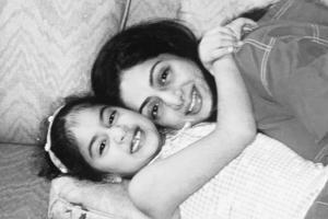Janhvi Kapoor remembers Sridevi on death anniversary: Miss you everyday