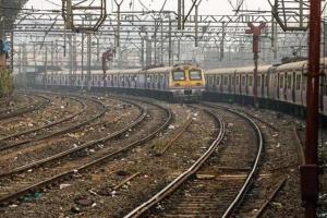 Man who tried to murder lover at Matunga gets hit by train, dies