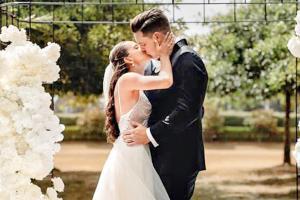 Mitchell McClenaghan considers himself 'lucky' to have Georgia as wife