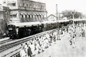 Mumbai: Railways' first electric train journey turns 95