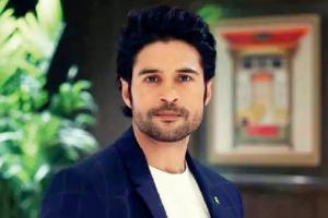 After Bollywood, Rajeev Khandelwal now takes the digital route!