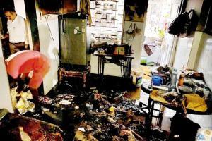 Mumbai: Rats start fire by toppling diya in Vasai
