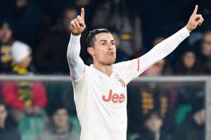 Ronaldo sets new record at Juventus, scores in 10 successive ties