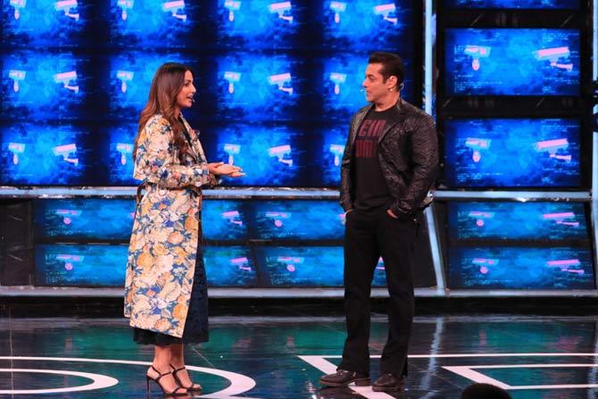 Hina Khan with Salman Khan