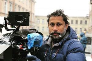 Shoojit Sircar wants the Defense Forces to give equal respect to women