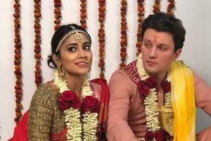 Shriya Saran surprises fans, posts wedding pics with Andrei Koscheev