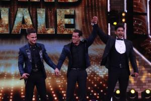 Bigg Boss 13 Grand Finale: Sidharth Shukla beats Asim to win the title