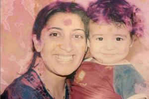 Smriti Irani goes down memory lane, shares throwback photo with her son