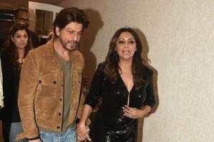 Shah Rukh surprises wife Gauri with his sudden appearance at her party