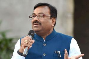 Maharashtra government is 'father of Ghajini', says BJP leader