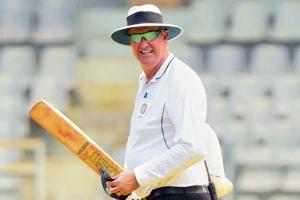 Tech talk: Ump Davidson wants Oz to emulate India