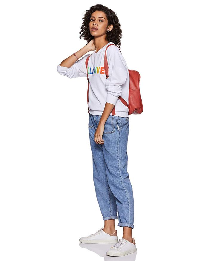 white-sweatshirt