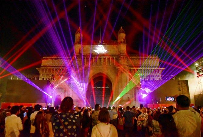 The gateway of India, one of the historic monuments, saw a flood of Mumbaikars to witness the light and sound show. 
(Photo: Bipin Kokate)