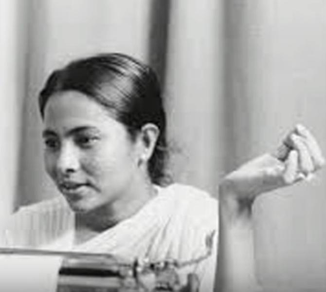 Mamata Banerjee
The current and the first woman chief minister of West Bengal has been active in Indian politics since 15 years of age. She has also been the woman to hold the ministry of coal and has also been the minister of state for Human Resource, Woman and Child development and youth affairs in various governments. She is also the president of the All India Trinamool Congress, the party she formed in 1998 after breaking away from the Indian Nationa Congress.