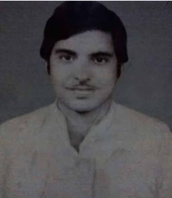 Lalu Prasad Yadav
President of the Rashtriya Janata Dal (RJD), Lalu Prasad Yadav has served as the chief minister of Bihar from 1990 to 1995 and 1995 to 1997. He also served as the union minister of Railways in the UPA government from 2004 to 2009. He has also been a three-times MP of his constituency Chhapra in Bihar.