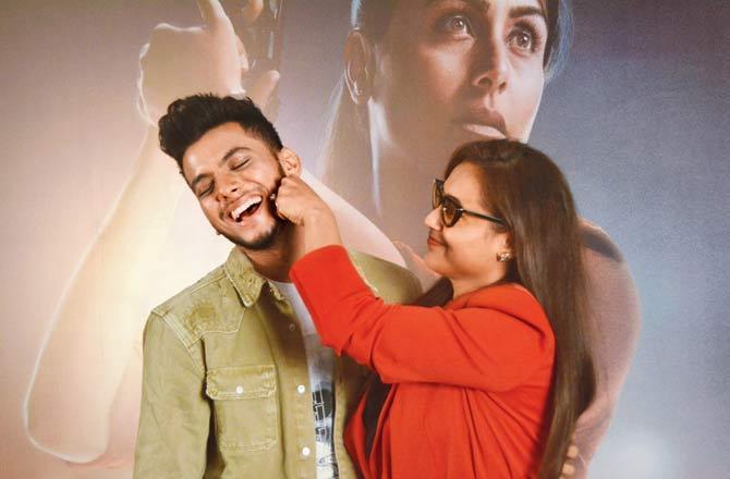 Rani Mukherji displays her fondness for Vishal, co-star of her film, at a press conference held at an Andheri studio. Pic/Sameer Abedi