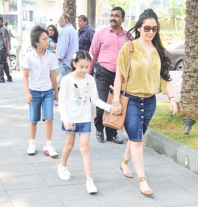 Maanayata Dutt's outing with her kids continues. The producer was clicked with her adorable children - Shahraan Dutt and Iqra Dutt hanging out in Bandra, Mumbai. All pictures/Yogen Shah