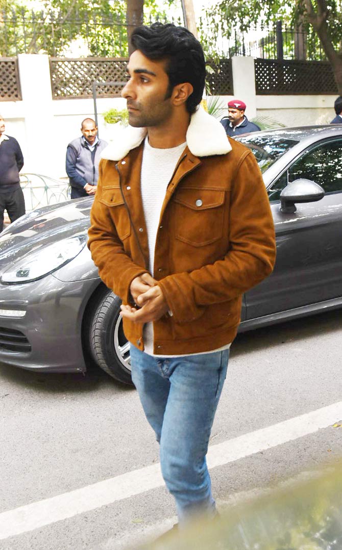 Rima Jain's son Aadar Jain also came in to offer his condolences to late aunt Ritu Nanda's family at their New Delhi residence.