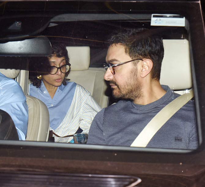 Aamir Khan, who recently shaved of his facial fuzz, attended the special screening of Mee Raqsam at a preview theatre in Juhu along with wife Kiran Rao. The actor is currently shooting for his upcoming film Laal Singh Chaddha.