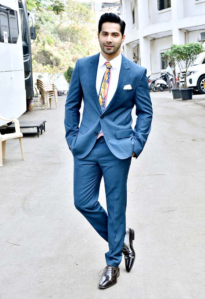 Varun Dhawan and Shraddha Kapoor are leaving no stone unturned to promote their upcoming film, Street Dancer 3D. The duo was clicked promoting the film on the sets of Indian Idol 11 in Filmcity, Goregoan, Mumbai. All pictures/Yogen Shah