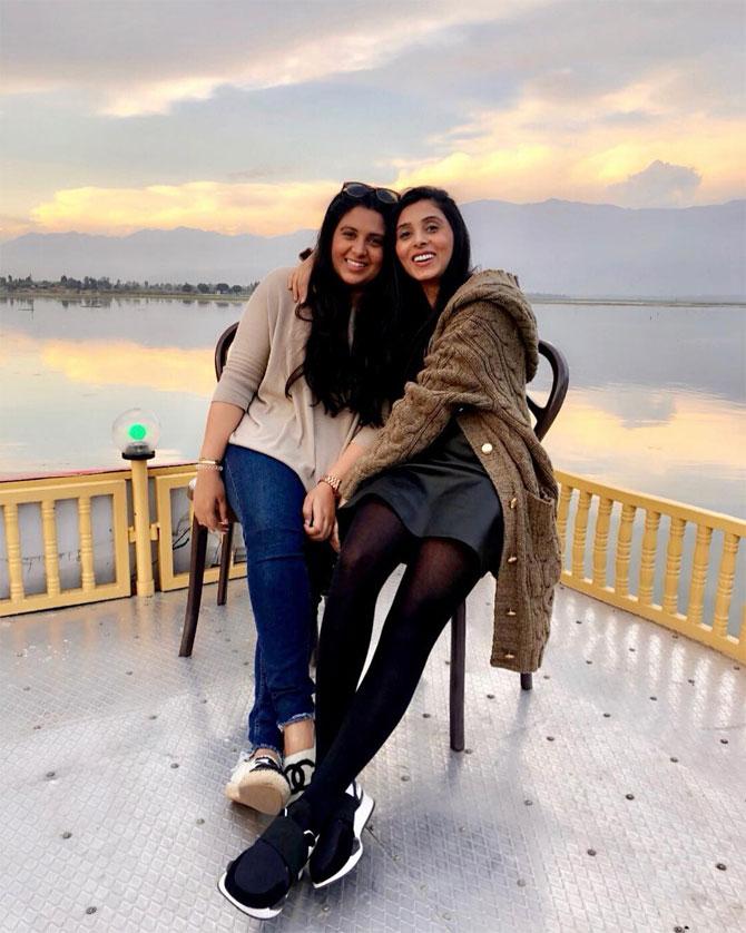 Pernia hangs out with her sister Sylvia Moin near the Dal Lake in Kashmir. 