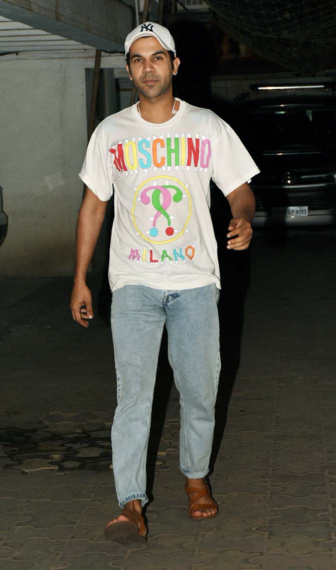 Rajkummar Rao was also spotted in Juhu, the actor was clicked with his girlfriend Patralekhaa.