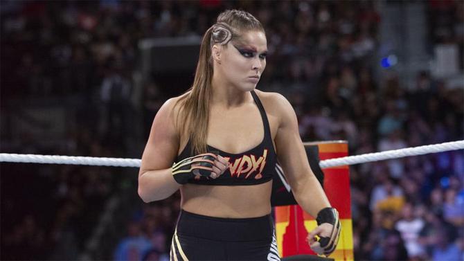 Former WWE Raw women's champion Ronda Rousey has been off the grid ever since her loss to Becky Lynch at WrestleMania 35 last year in the main event. Ronda's return to WWE is imminent and the Royal Rumble would be the perfect platform for her comeback. Should she win the women's Rumble, it will be a guarantee that she would take on Becky Lynch for the title at WrestleMania 36.