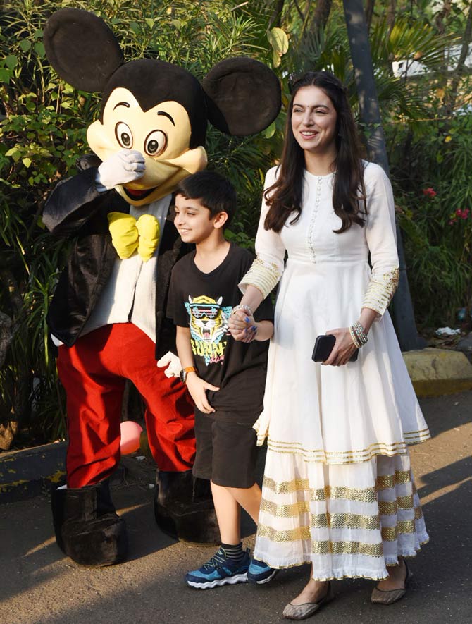 Divya Khosla Kumar attended Ravie Kapoor's birthday party with son Ruhaan Kumar.