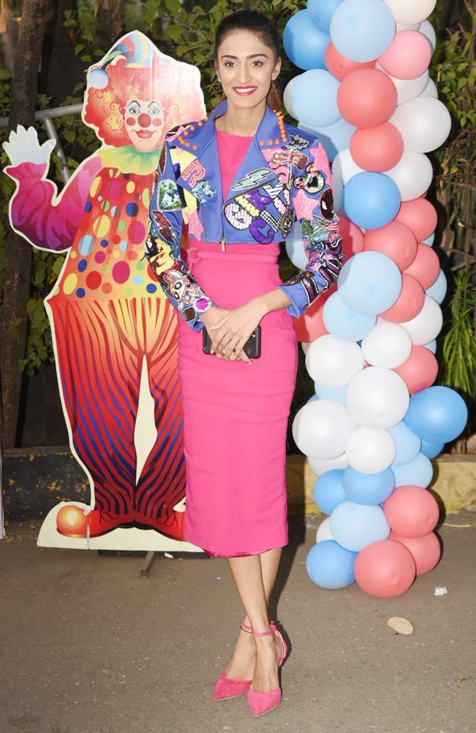 Erica Fernandez was all smiles as she arrived at Ravie Kapoor's birthday celebration hosted in the city.