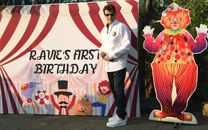 Jeetendra also posed at the entrance where the celebration took place. All proud and elated grandfather showed off his uber-cool side in monochrome casual attire.