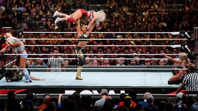 Bianca Belair managed to eliminate a shocking eight women superstars during her first Royal Rumble appearance. Belair eliminated Alexa Bliss, Mighty Molly, Nikki Cross, Mandy Rose, Candice LeRae, Dana Brooke and Tamina