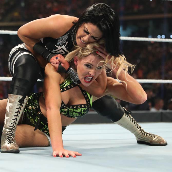 However, despite Lacey Evans putting her best foot forward, she could not get the better of Bayley and lost her attempt in winning her first WWE title. This war, however, is far from over.