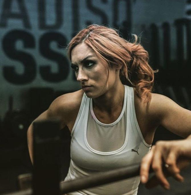 Becky Lynch has a few signature moves in the WWE, some of them are the Dis-Arm-Her, Bexploder, Hard Knox and Four-Leg Clover